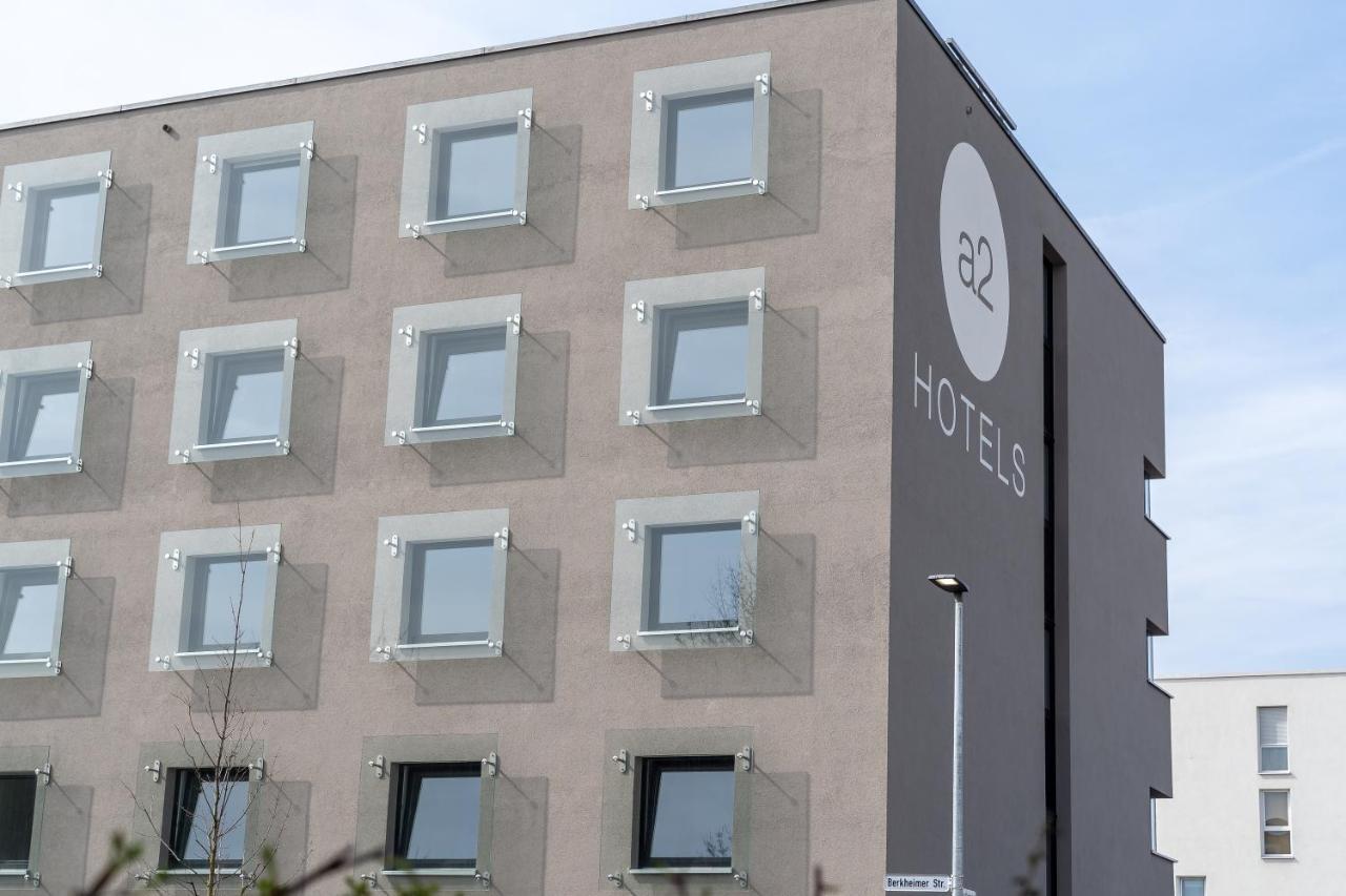 A2 Hotels Denkendorf - Airport & Messe Екстер'єр фото